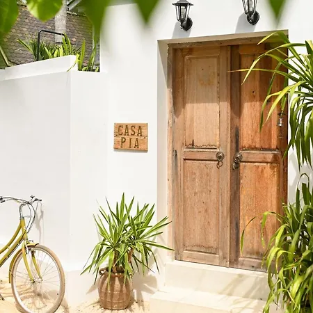 Casa Pia Lembongan Villa Exterior photo